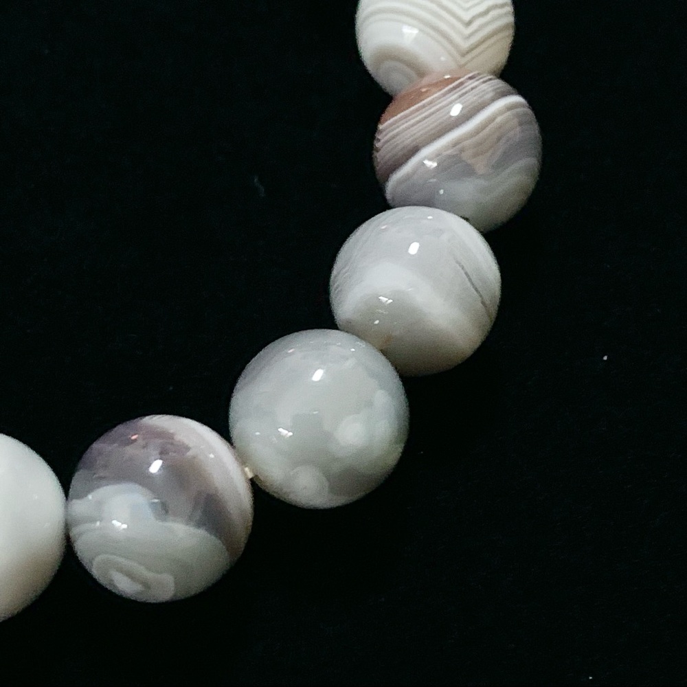 Natural Botswana Agate Gemstone Bracelet - Picture 3 of 4